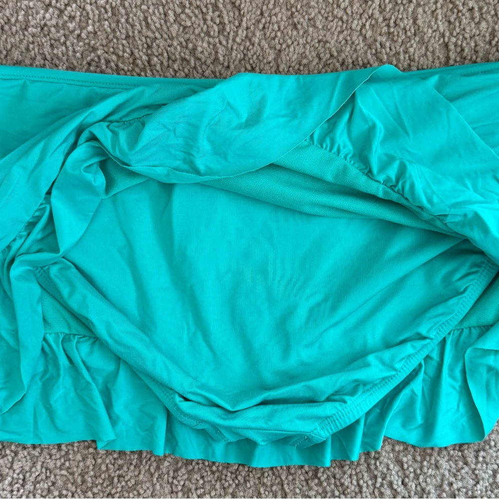 Kenneth Cole Reaction Teal Swim Sarong - Picture 4 of 8